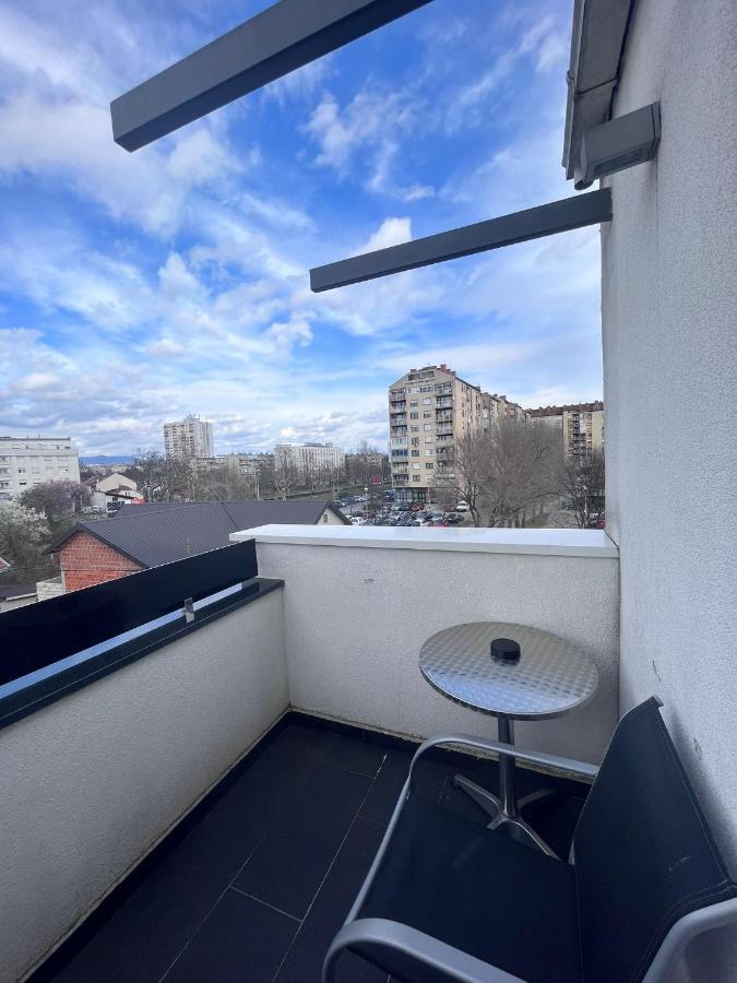 Hotel Forty Two Zagreb Bagian luar foto